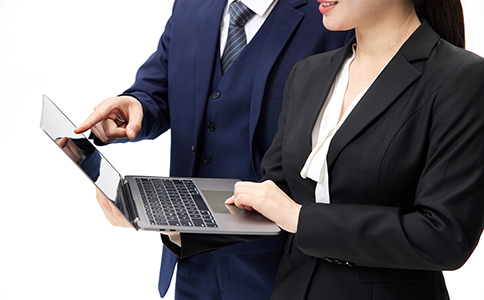 如何辦理公司變更法人的流程？