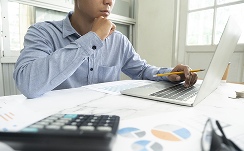 公司如何辦理進(jìn)出口經(jīng)營(yíng)權(quán)？