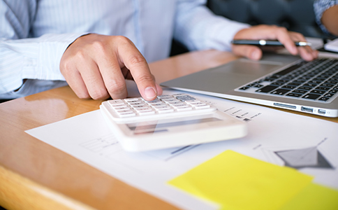 人力資源許可證代辦多少錢？